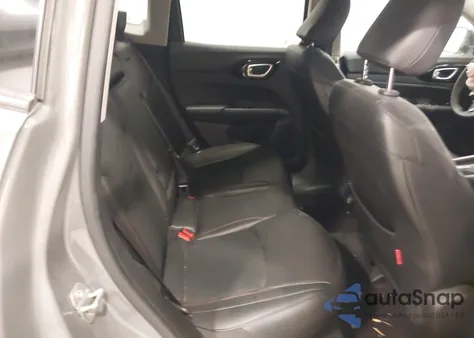 2022 Jeep Compass Trailhawk 4X4 z USA, uszkodzony, nr VIN 3C4NJDDBXNT101367